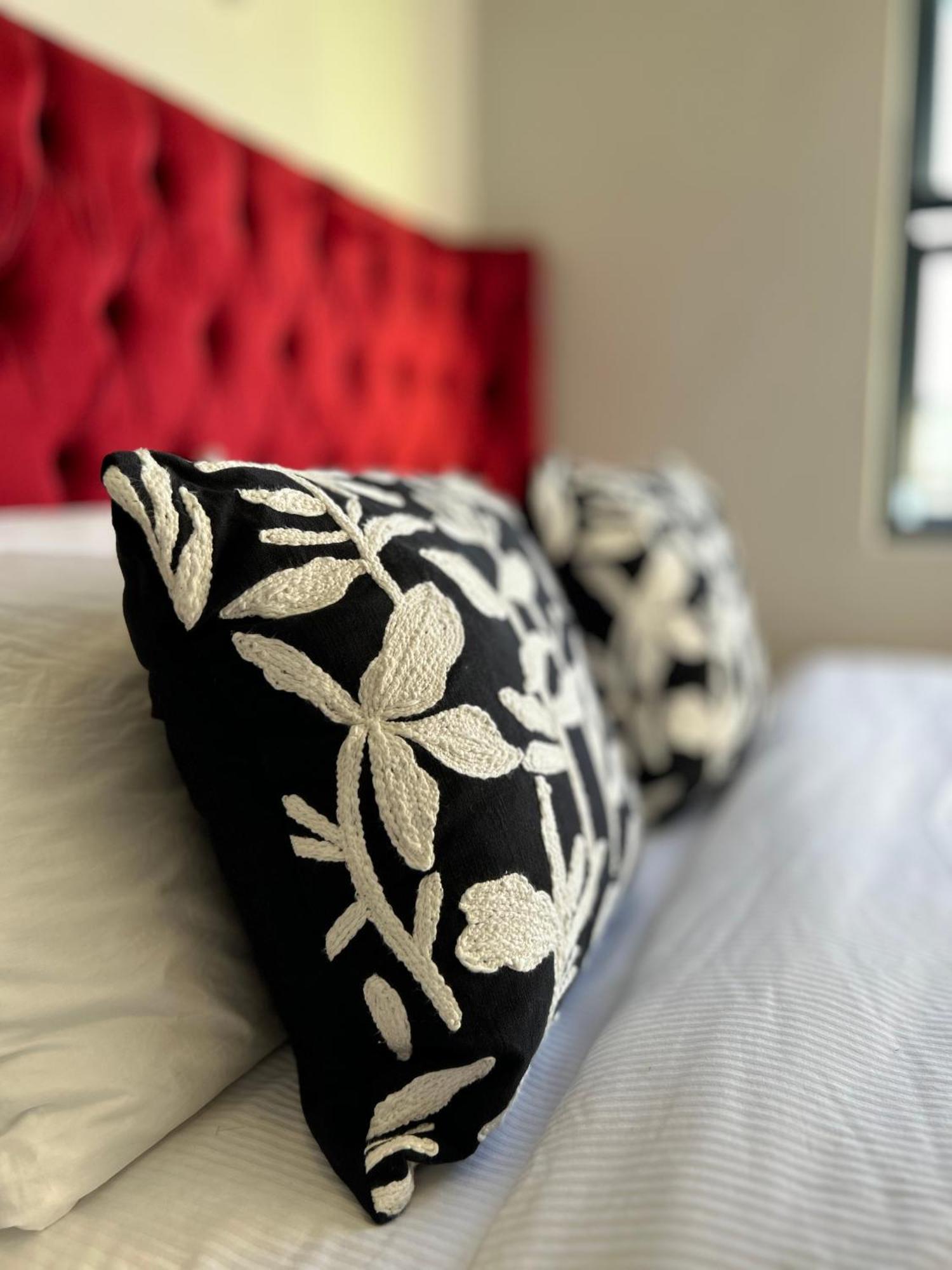 736 At Groves Apartment Ballito
