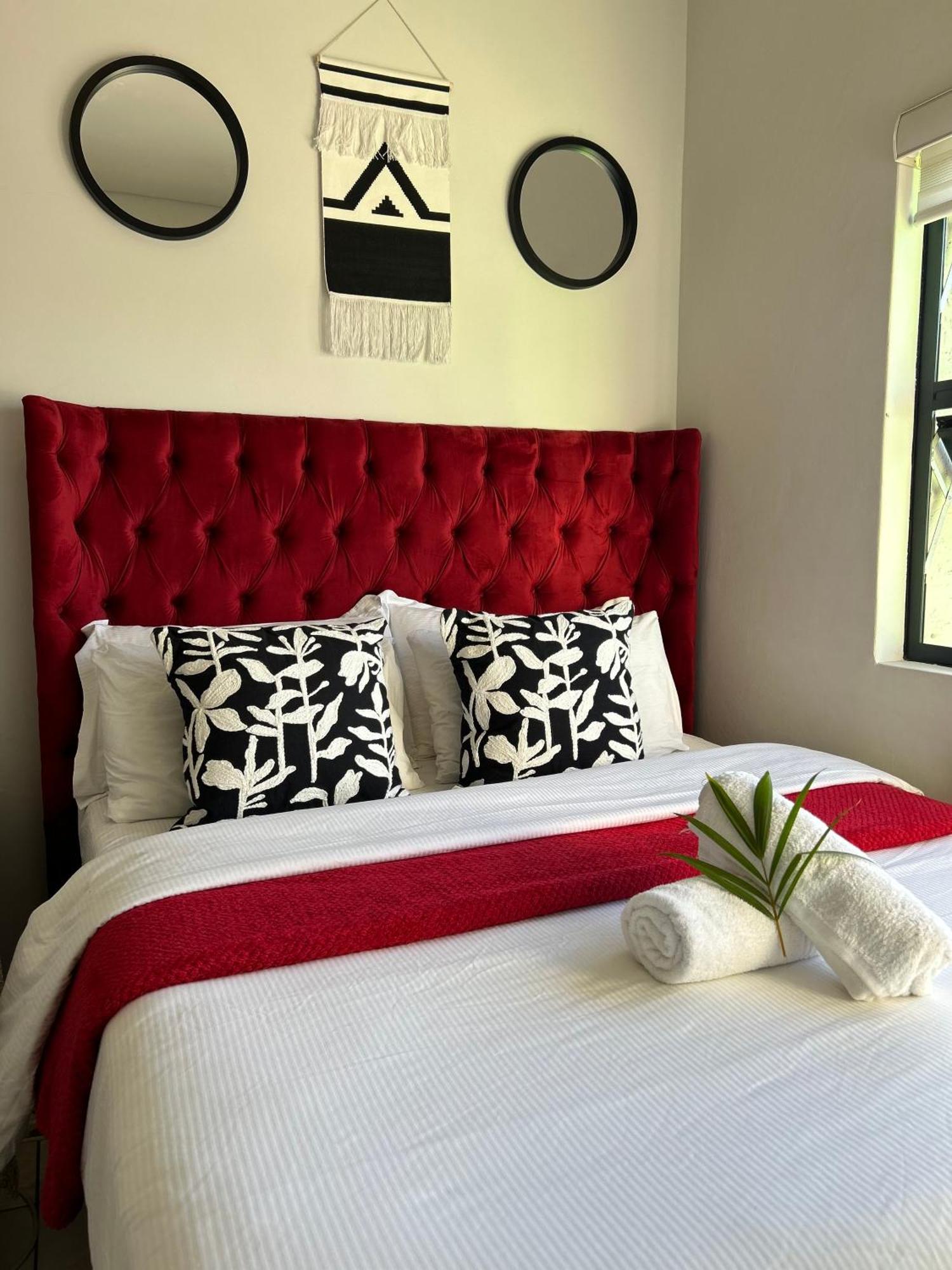 736 At Groves * Ballito